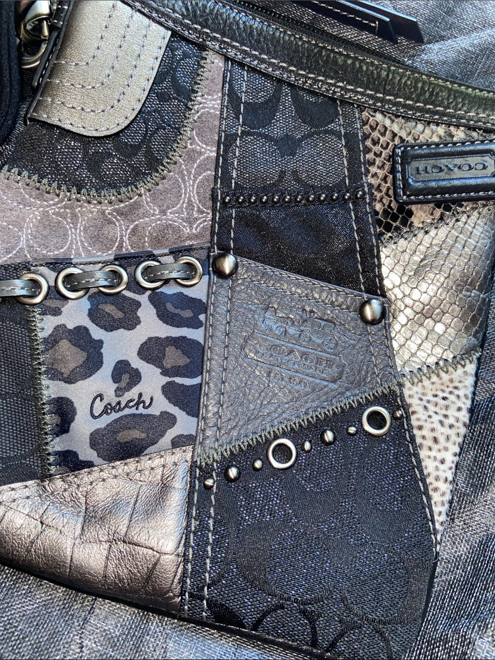 Coach Y2K Signature Patchwork Crossbody Bag EUC - Picture 2 of 9